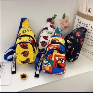 This is for kid I’m selling Sesame Street little sacks